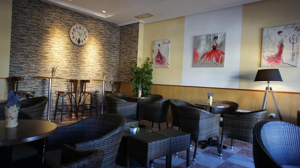 Hotel Puente Romano-1