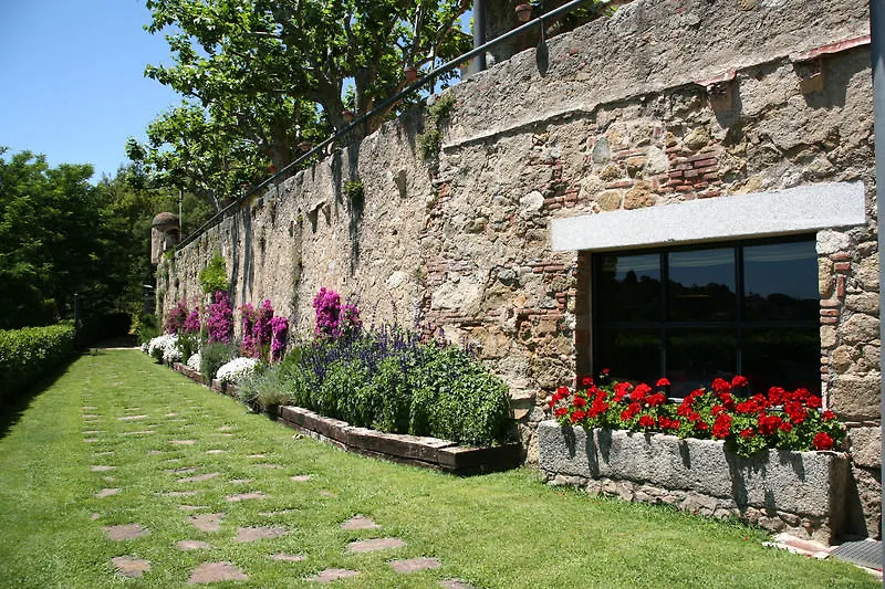 Hotel Castell De L'Oliver-1
