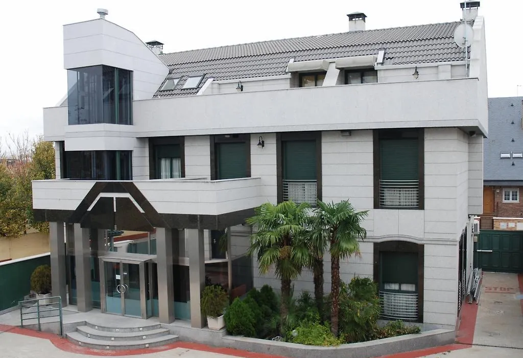 Hostal Los 5 Pinos-1