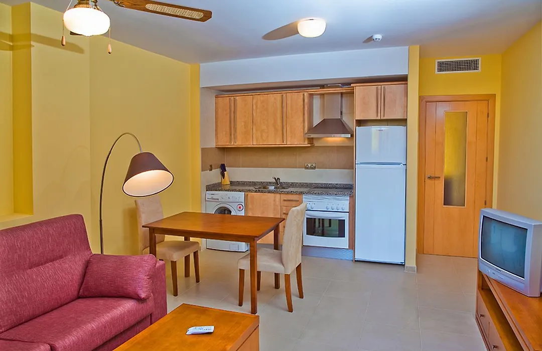 Apts. Playamarina-1