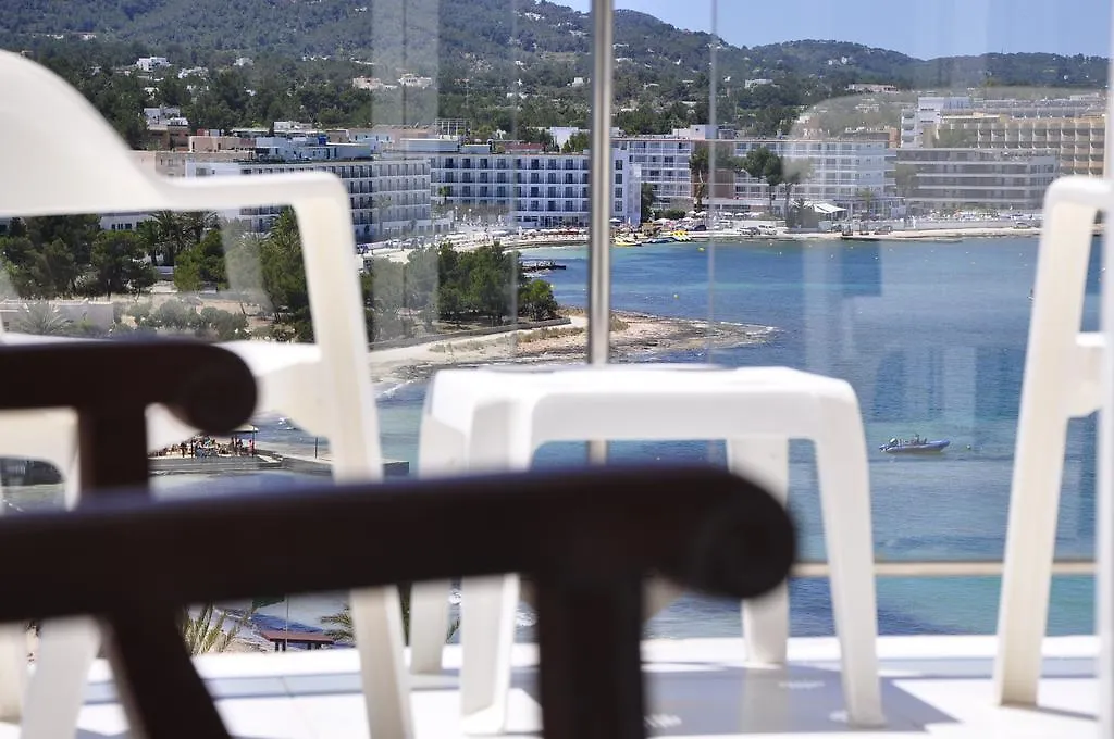 Hotel Neptuno-1