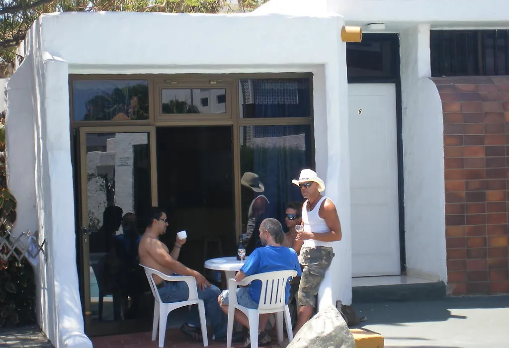 Bungalows Tenesoya Gay Men Only-1