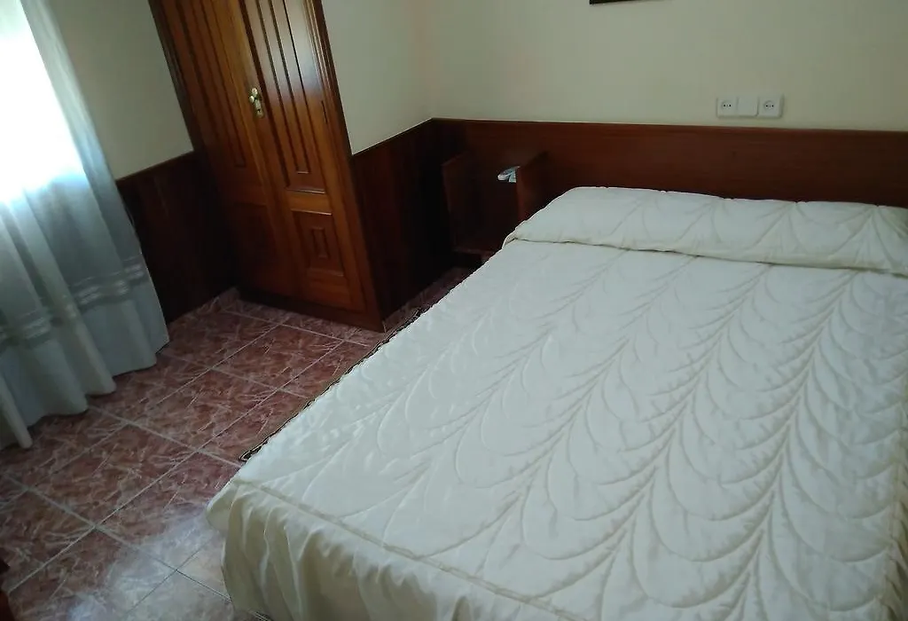 Hostal Mayo-1