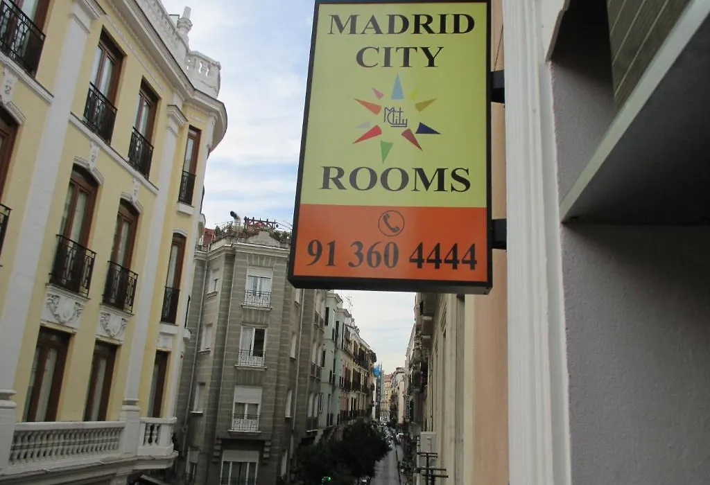 Madrid City Rooms-1