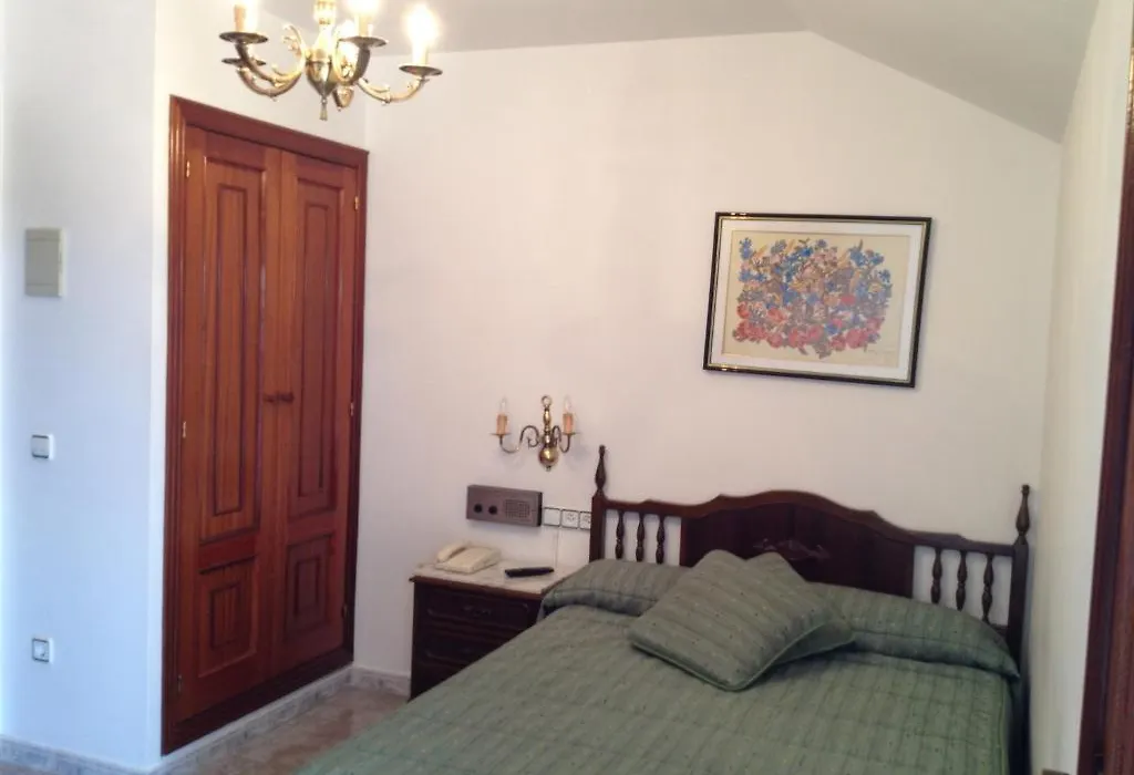 Hotel Cruceiro-1
