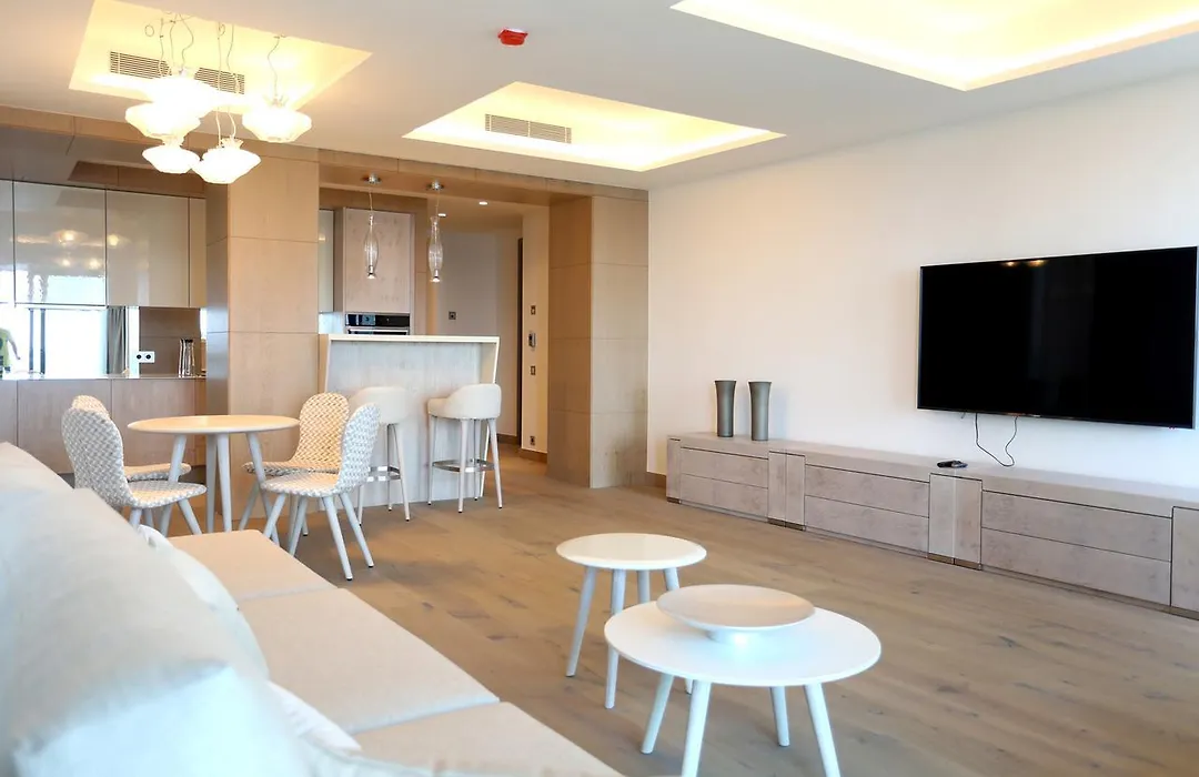 Cosmo Apartments Platja D'Aro-1