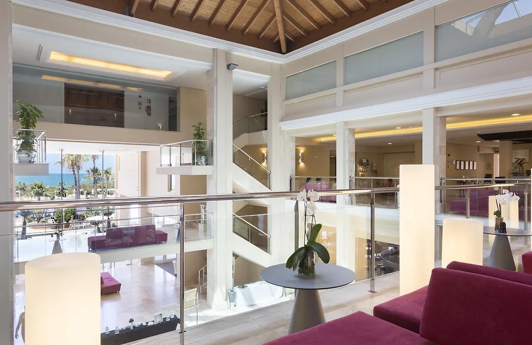 Hipotels Playa La Barrosa - Adults Only-1