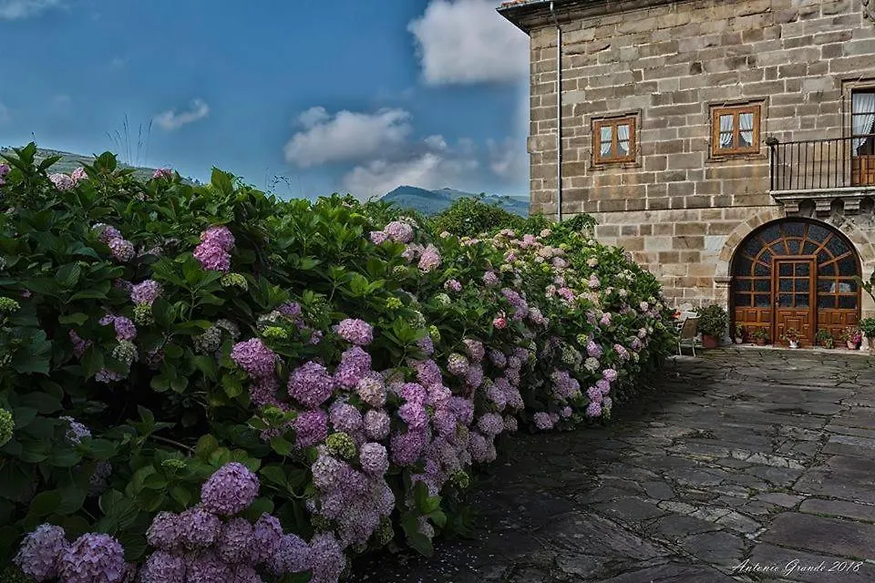 Casa Velarde-1