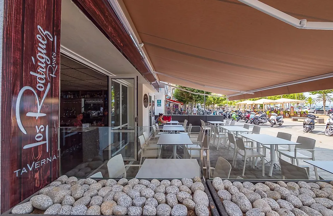 Hotel Vela-1