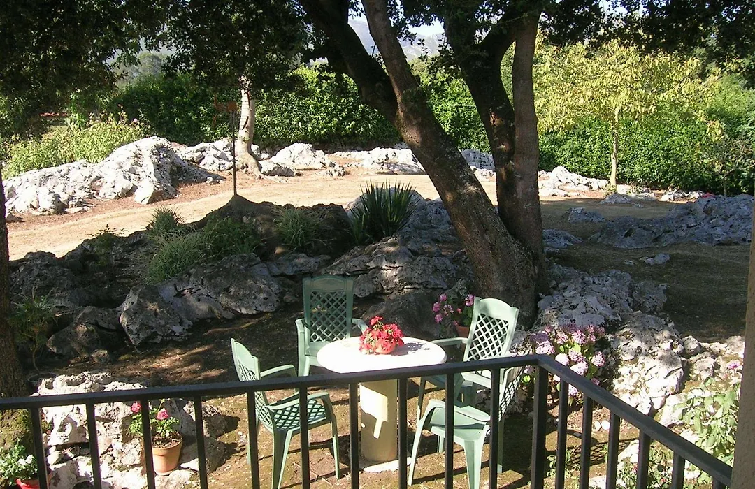 Hotel La Encina Celorio Llanes-1