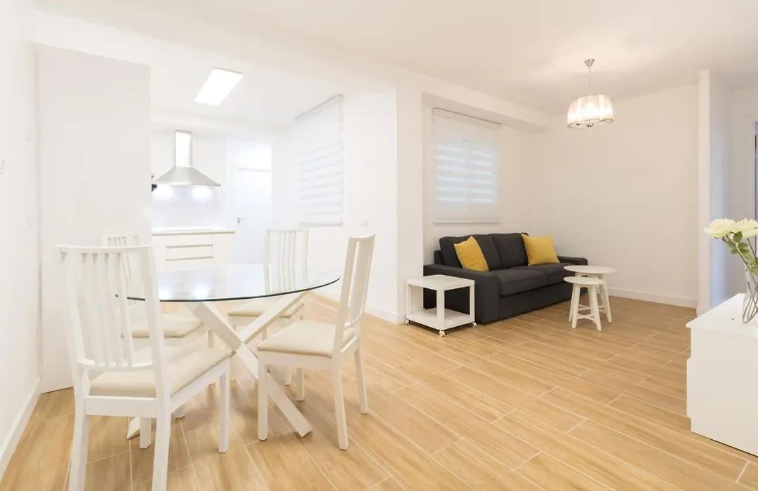 Smart Apartment To Share In The City-1