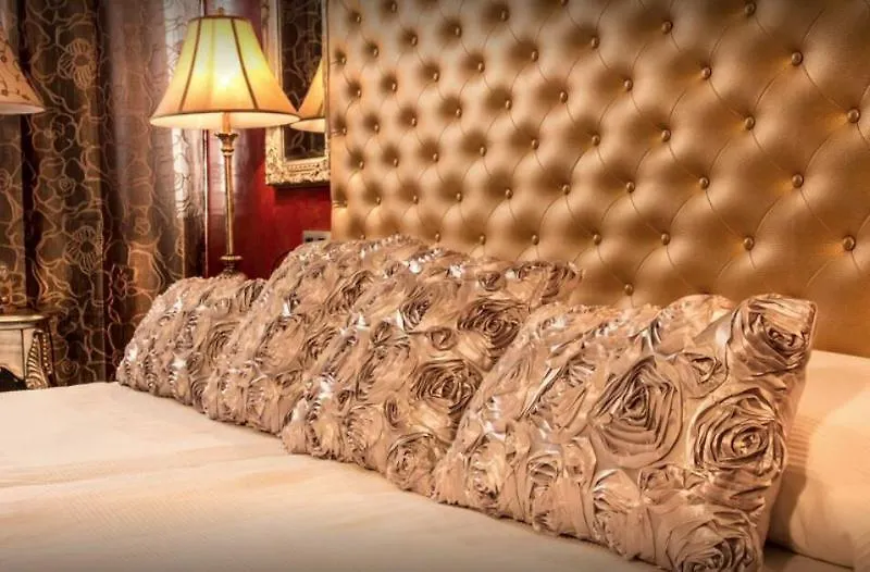 Ducal Hotel-1