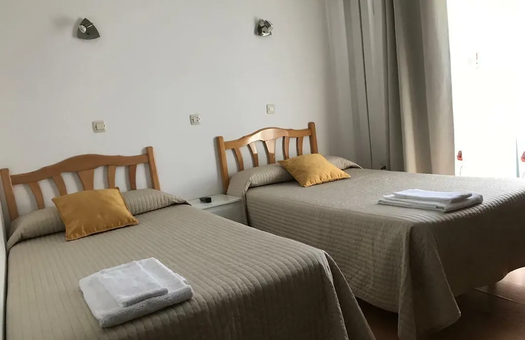 Hostal Trevinca-1