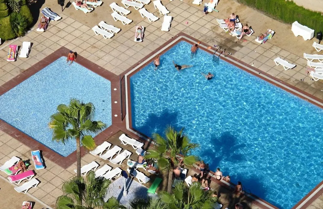 Apartamentos Vistamar-1
