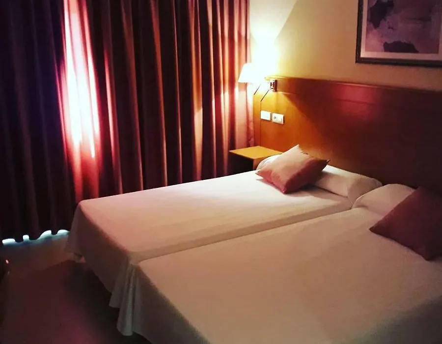 Hotel O'Xardin-1