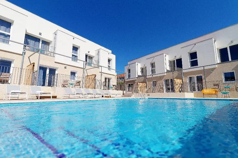 Apartamentos Duerming O Casal Da Martina-1