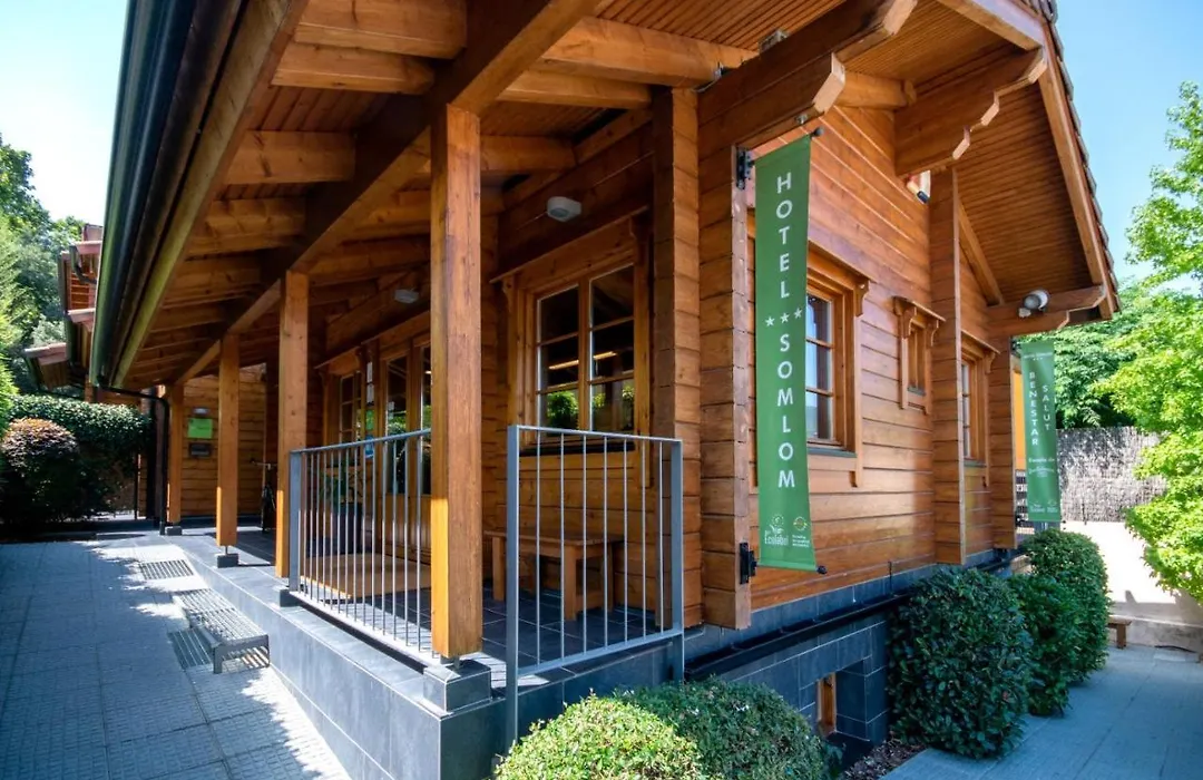 Hotel Somlom - Eco Friendly Montseny-1