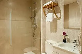 Mh Guell Apartments-1