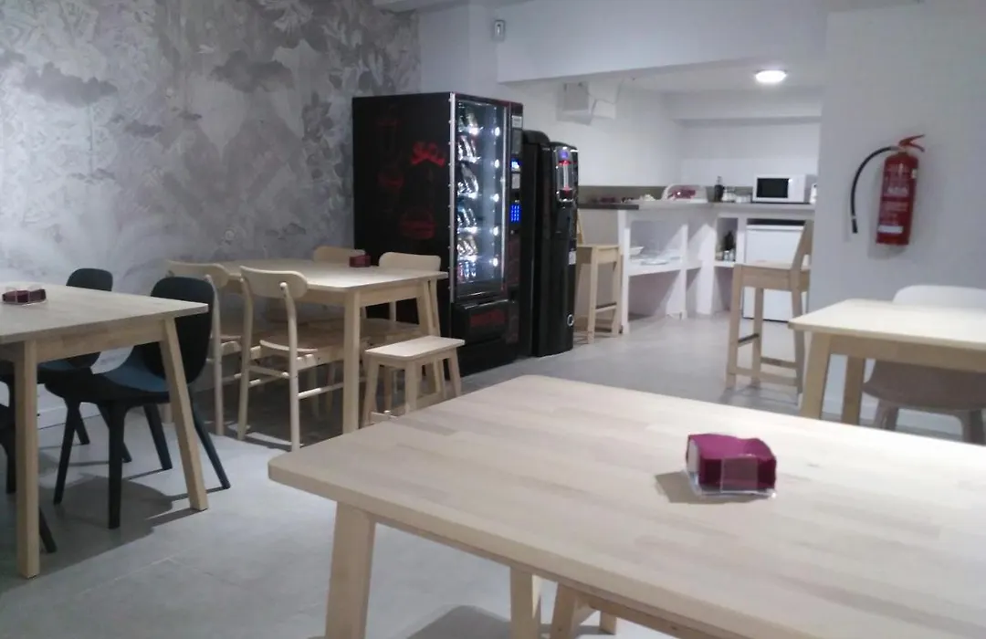 Ontinyent Rooms-1