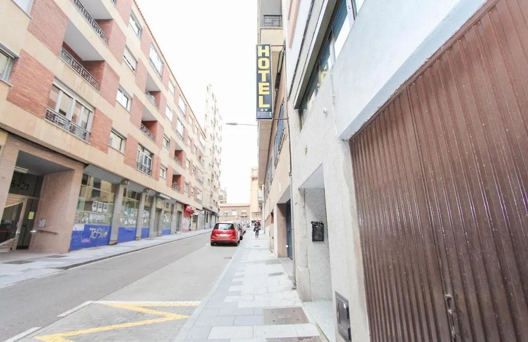 Hotel Castellano Centro-1