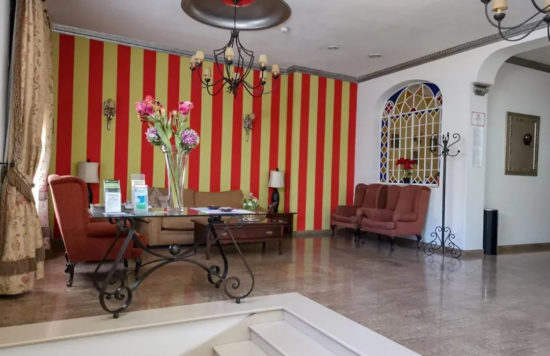 Hotel Plaza Escribano-1