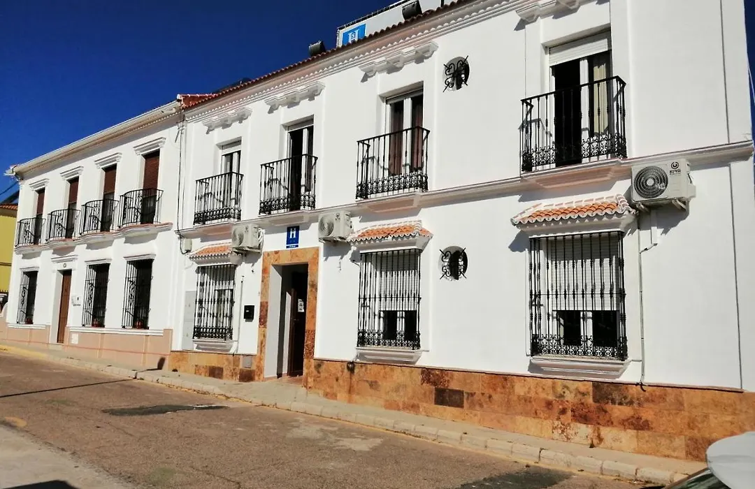 Hostal PILAS ALCARAYÓN-1