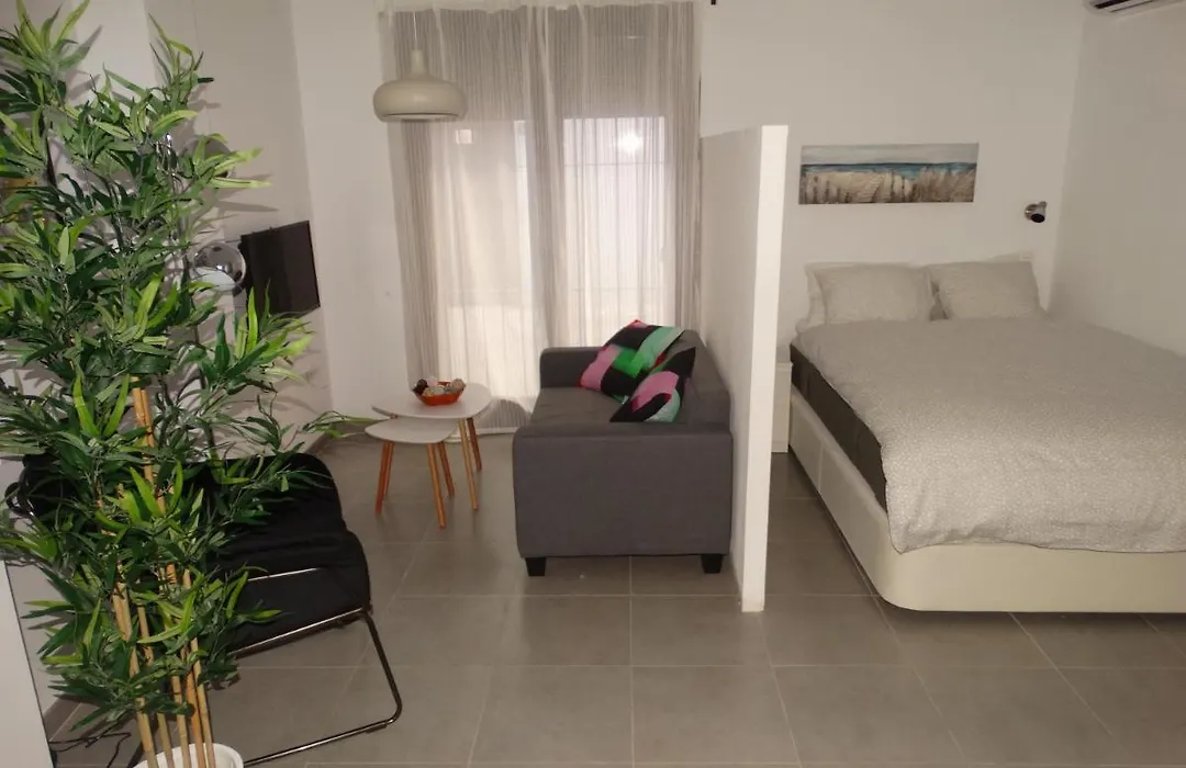 Malaga Apartamentos - Jinetes, 23-1