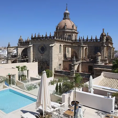 Hotel Bodega Tio Pepe-3