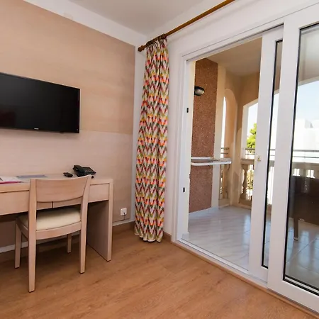 Apartamentos Quijote Park-3