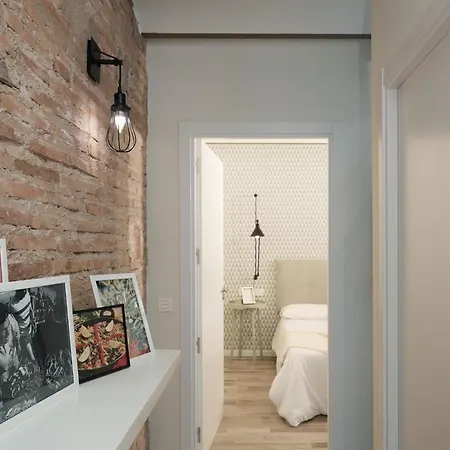Vestal Suites Classic Adults Only-3
