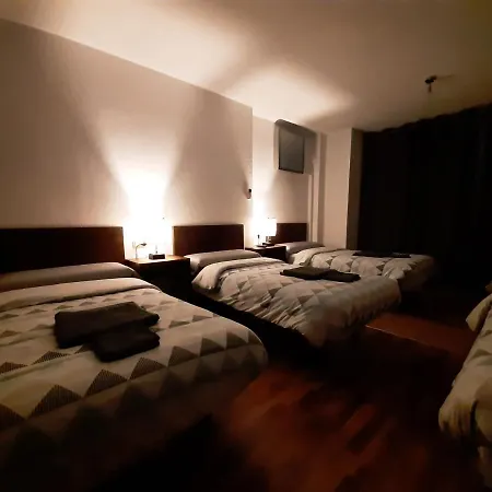 Hostal&Apartamentos La Mar-2