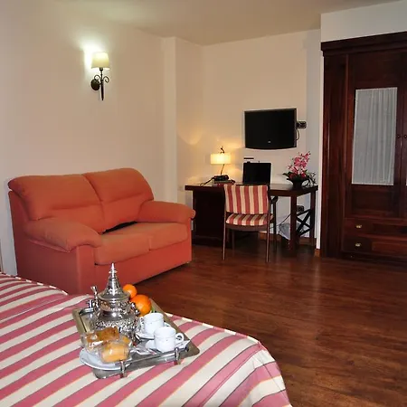 Hotel Los Cerezos-2
