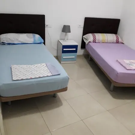Hostal Alegria Alicante-3