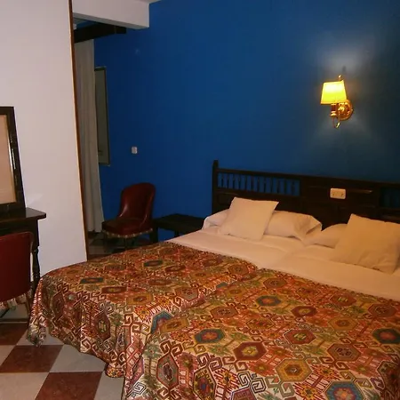 Hostal Residencia Avenida-3