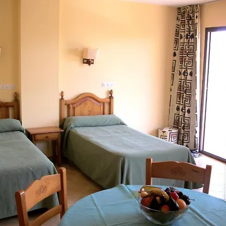 Apartamentos Triton-2