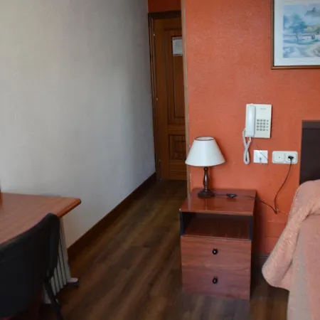 Loop Inn Hotel Santiago De Compostela-2