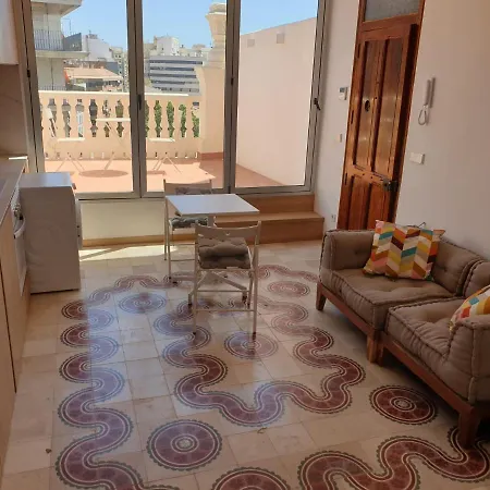 Bonito Estudio En El Centro De Valencia-3