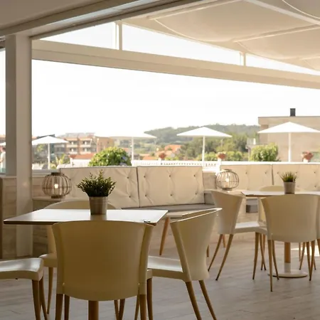 Hotel Piramide 2-2