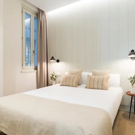 Prado Rooms 46 - Darya Living-3