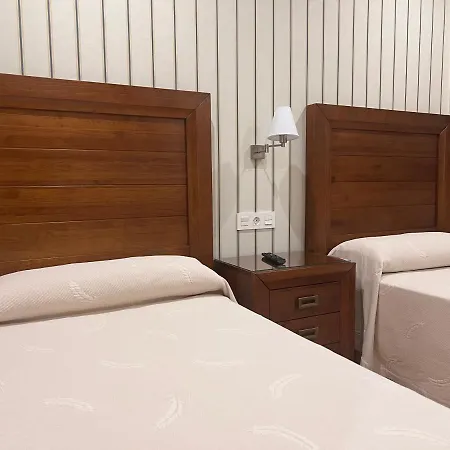 Hostal Avenida-2