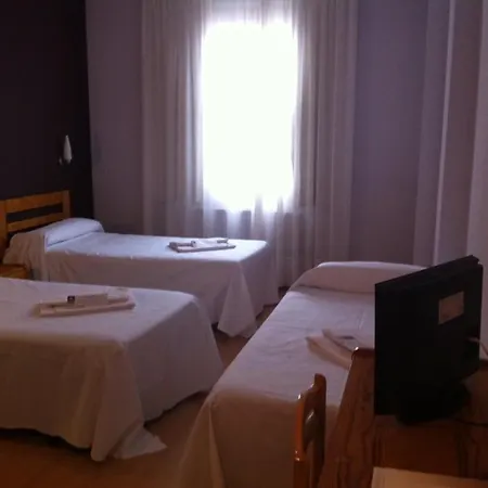 Hotel Puerto Seco Burgos-3