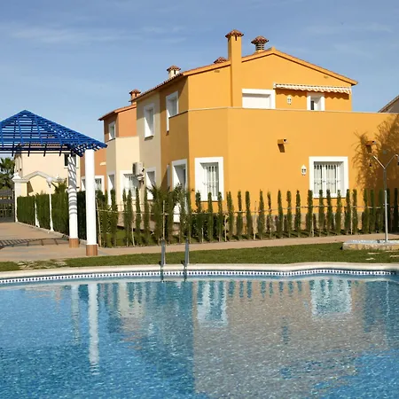 Apartamentos Y Villas Oliva Nova Resort-3