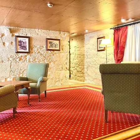 Hotel Pazo de Lestrove by Pousadas de Compostela-3