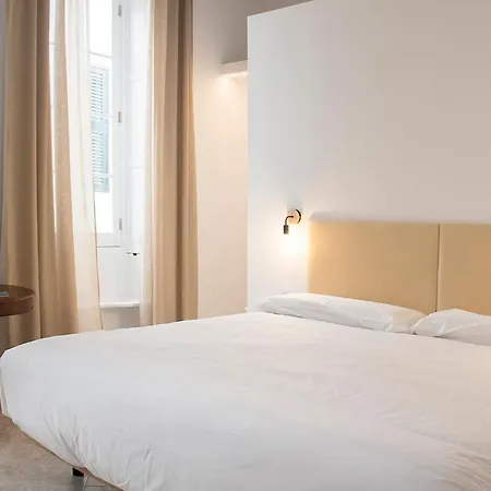 Hotel Nou Sant Antoni-3
