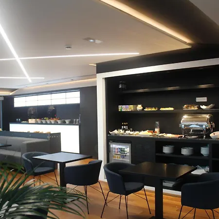 Hotel U Viveiro-2