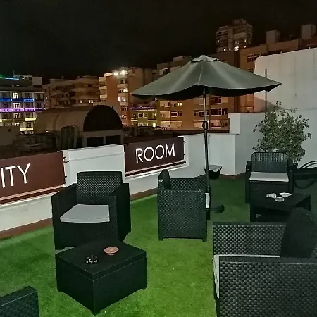 City Room Las Palmas-3