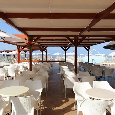 Iberostar Waves Bouganville Playa-3