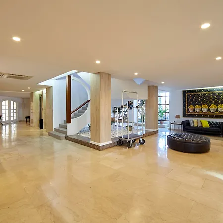 Hotel Tres Torres-3