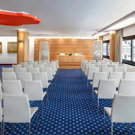 Hotel Lancelot-2