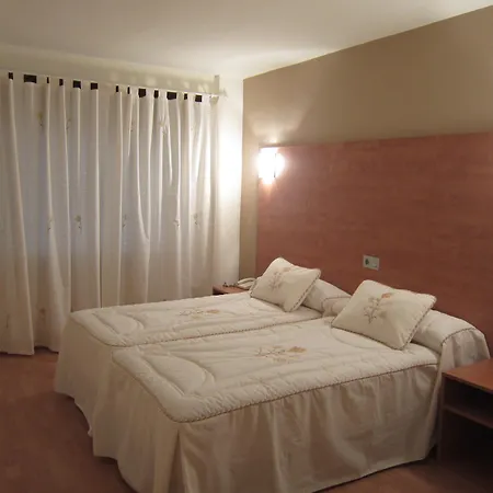 Hotel Acebos Azabache Gijon-3
